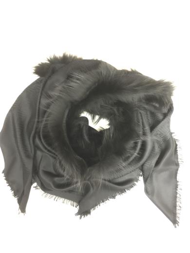 stola fendi